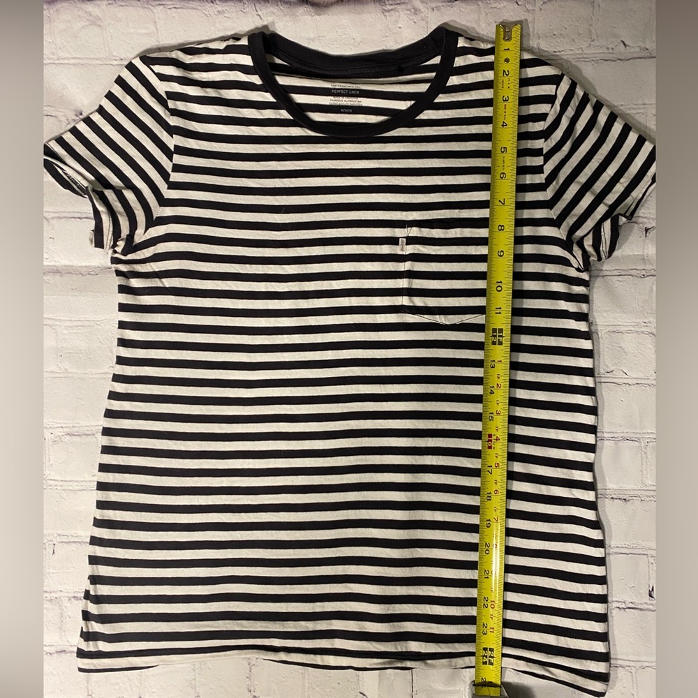 Levi's Perfect Crew 100% Cotton Stripe short sleeve T-shirt Medium